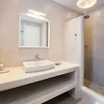 Center Living