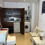 Daire Center Living