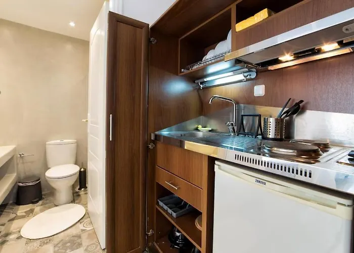 Center Living Апартаменты *