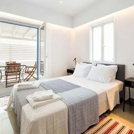 Center Living * Naousa